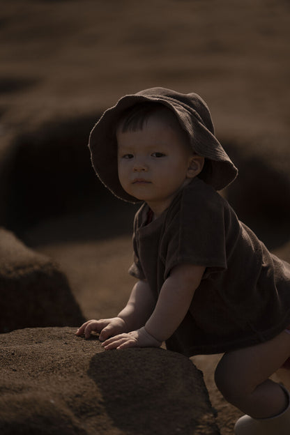 【26年11月オーダー会】 Cropped Sweat [EARTH THE ARCHIVE] (全5色) 【2026年3月上旬以降お届け予定】