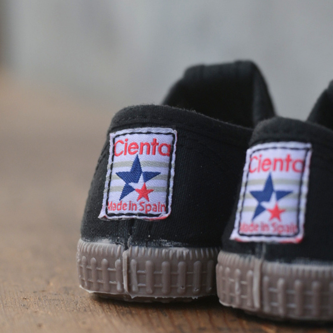 T-Strap Shoes - Negro (Dyed) Brown-sole [cienta]