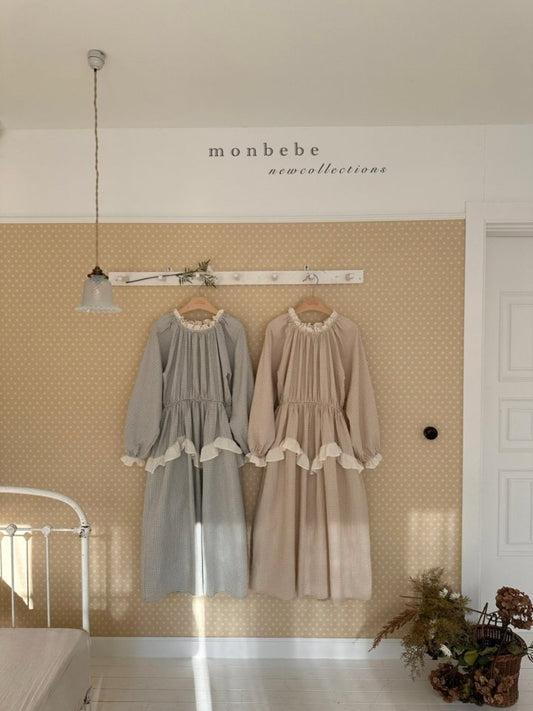 【予約商品】MOM-Bella One Piece [monbebe] (26SS)【2026年3月中旬以降順次発送】