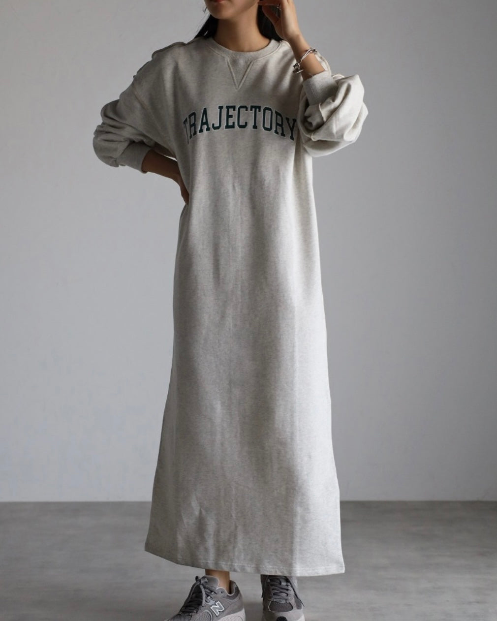 trajectory logo sweat onepiece / light gray