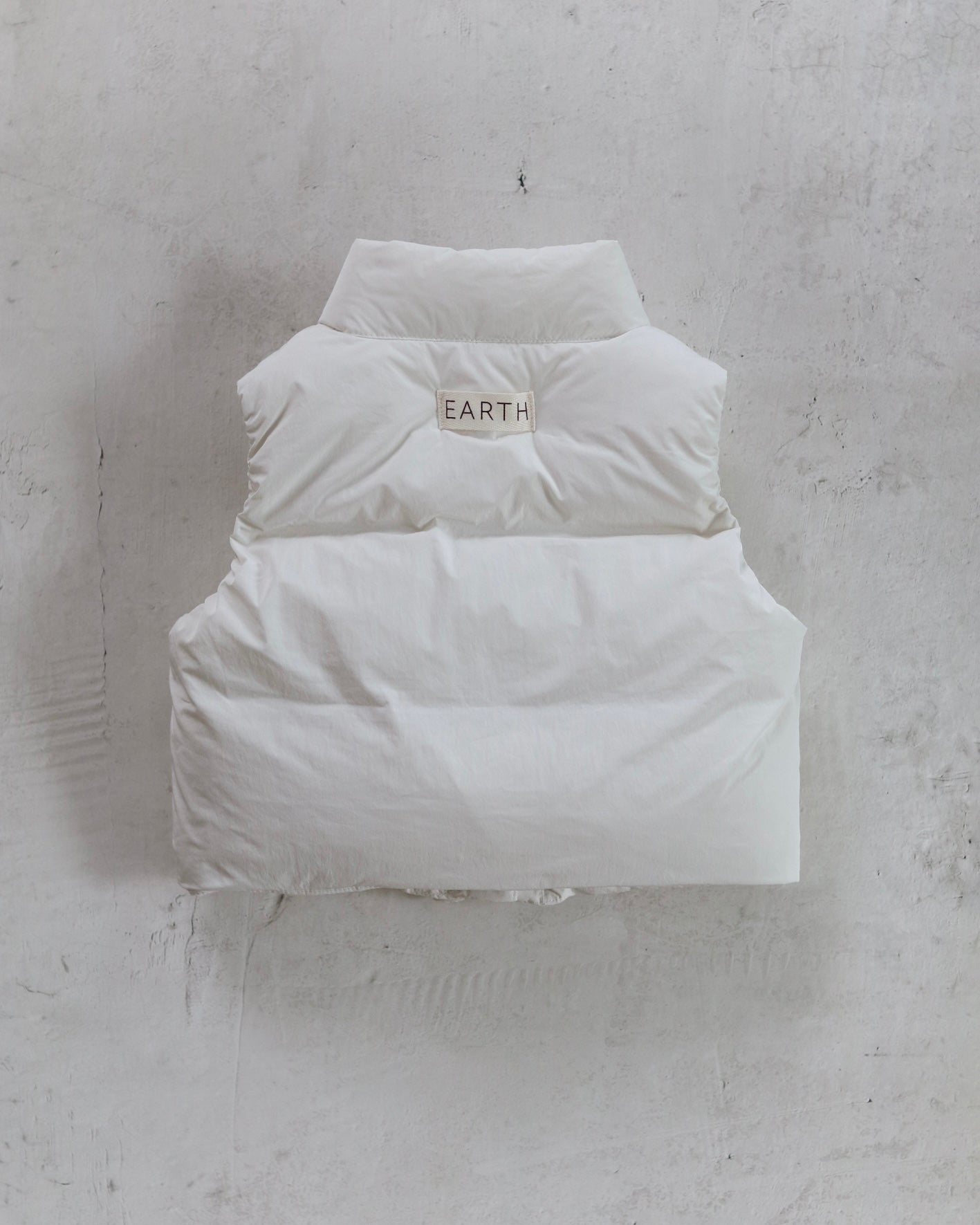 Padded vest - Cream [EARTH THE ARCHIVE] (26AW)