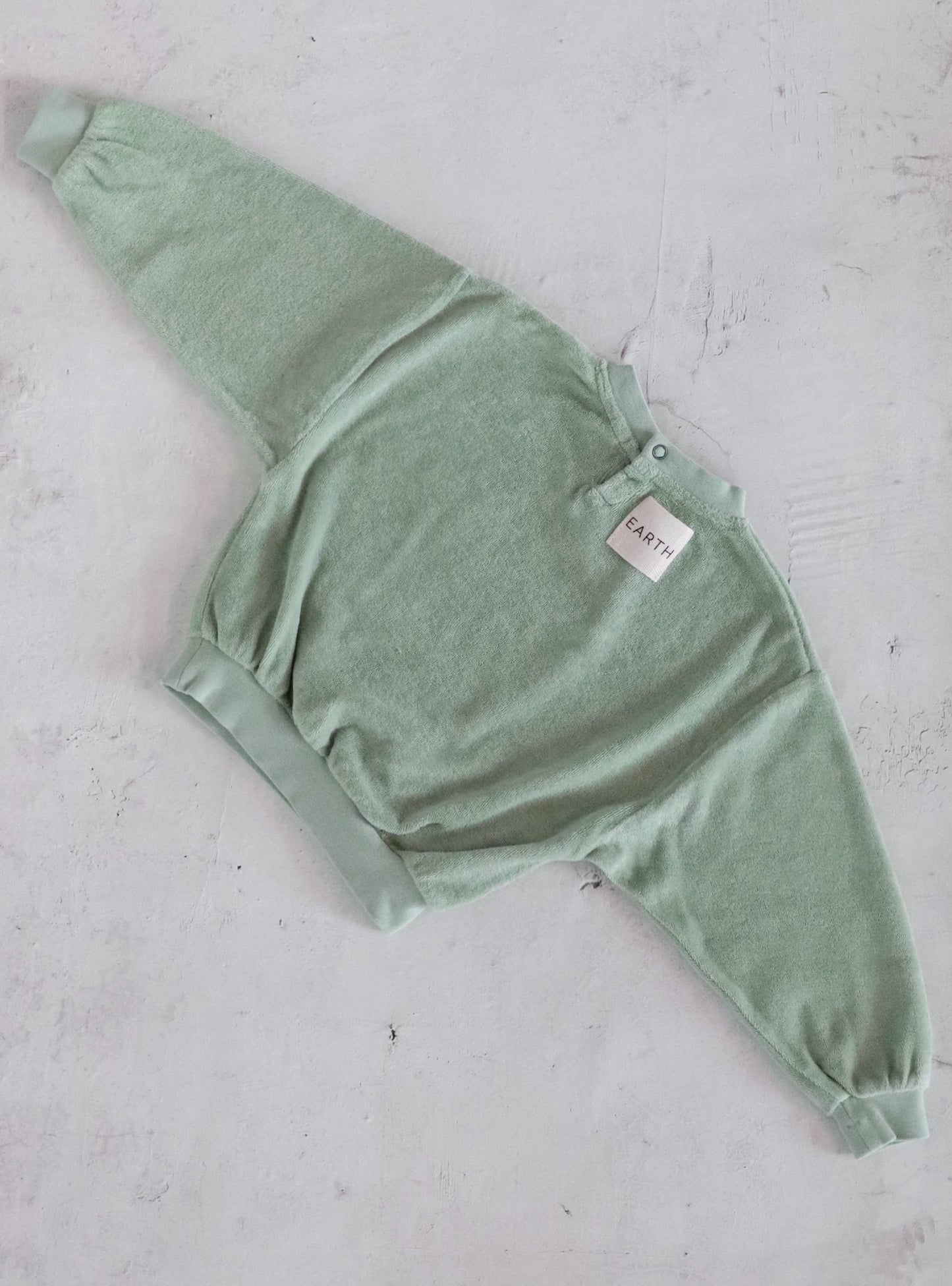 【緊急オーダー会】 Volume Sweatshirts [EARTH THE ARCHIVE]【2025年10月上旬以降発送予定】
