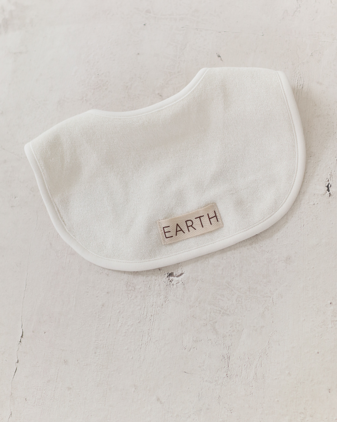 Organic Bib - White [EARTH THE ARCHIVE] (26AW)