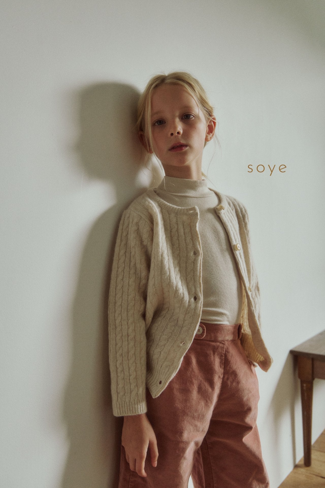 [soye] cashmere cable cardigan / beige