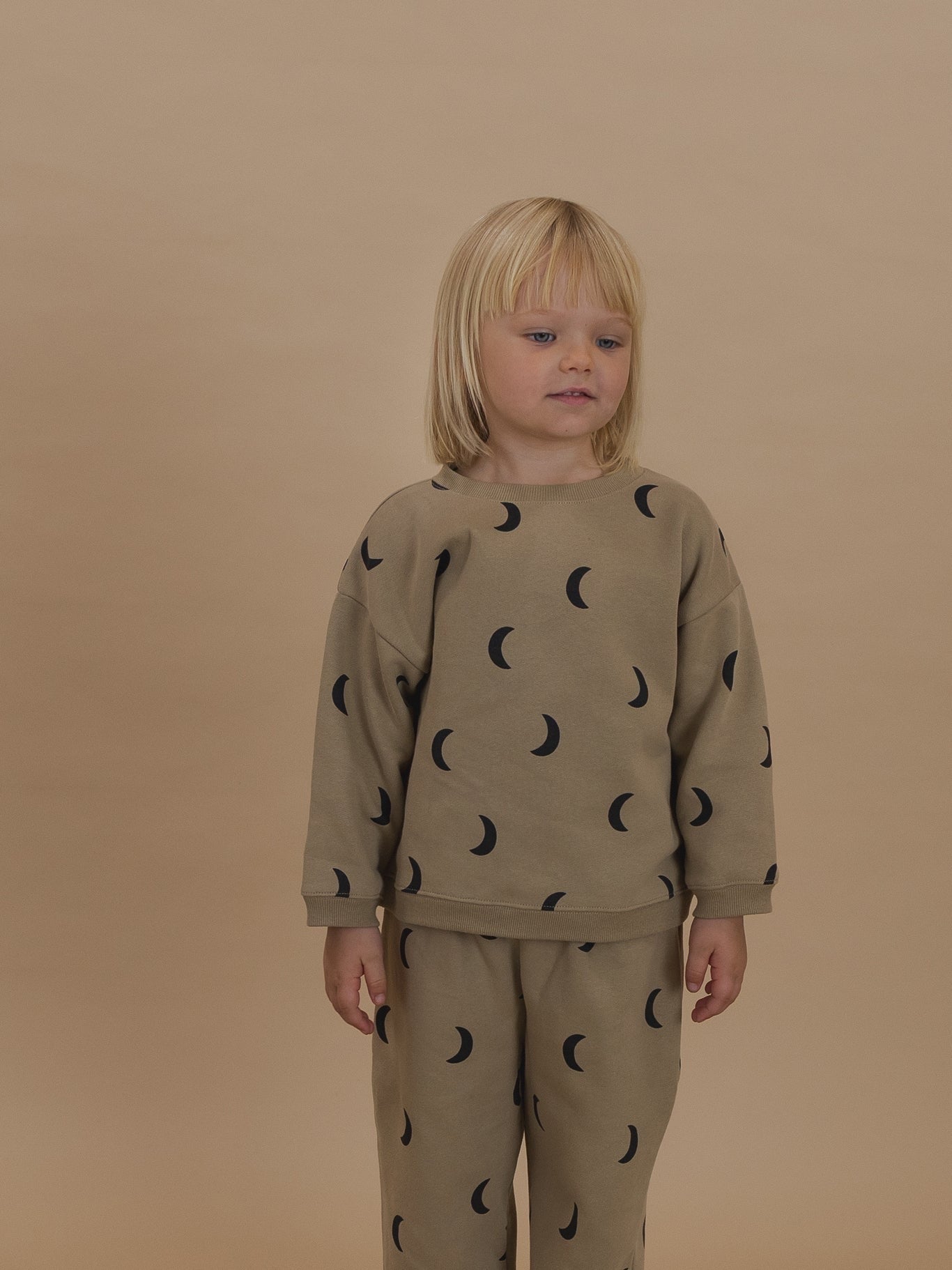 DUSKY MIDNIGHT SWEATSHIRT [organic zoo]