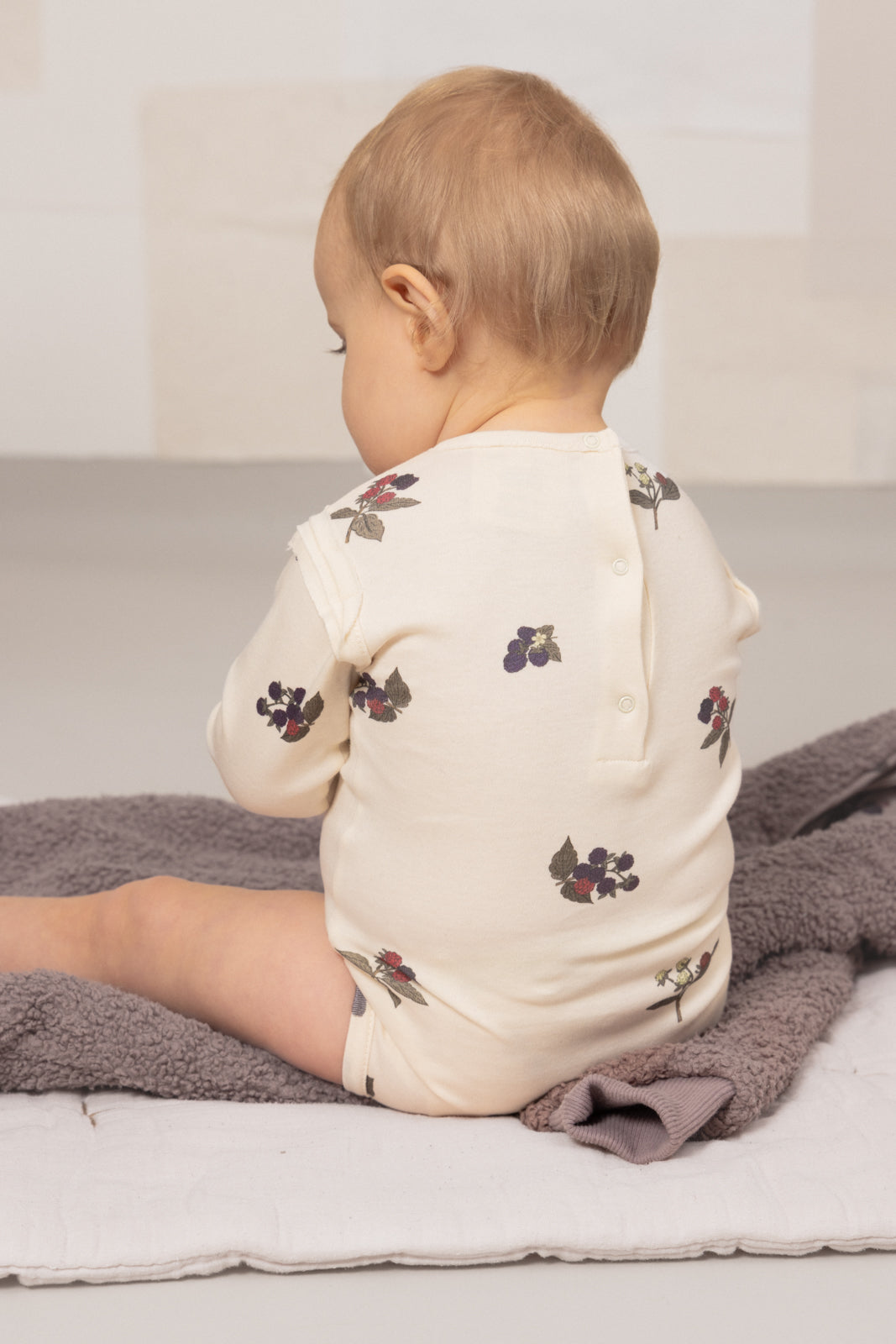 LALA BODYSUIT - ECRU / BLACKBERRIES [STUDIO BOHEME] (25AW)