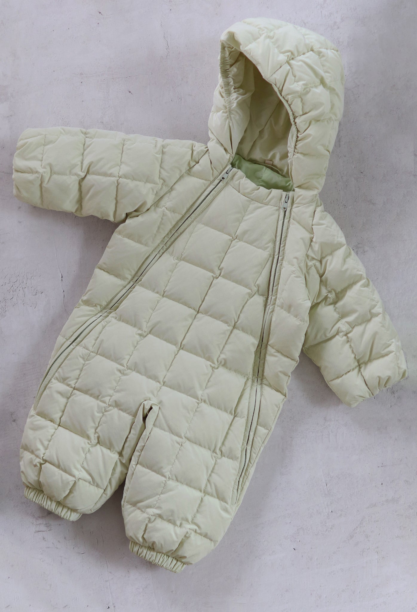 Lightweight padded jumpsuit - Light Olive [EARTH THE ARCHIVE] (26AW)
