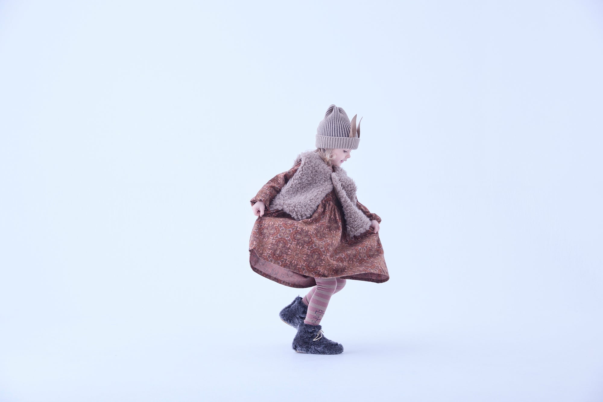 Beast Beanie Ⅱ by CA4LA - Beige [eLfinFolk ] (25AW•Drop2)