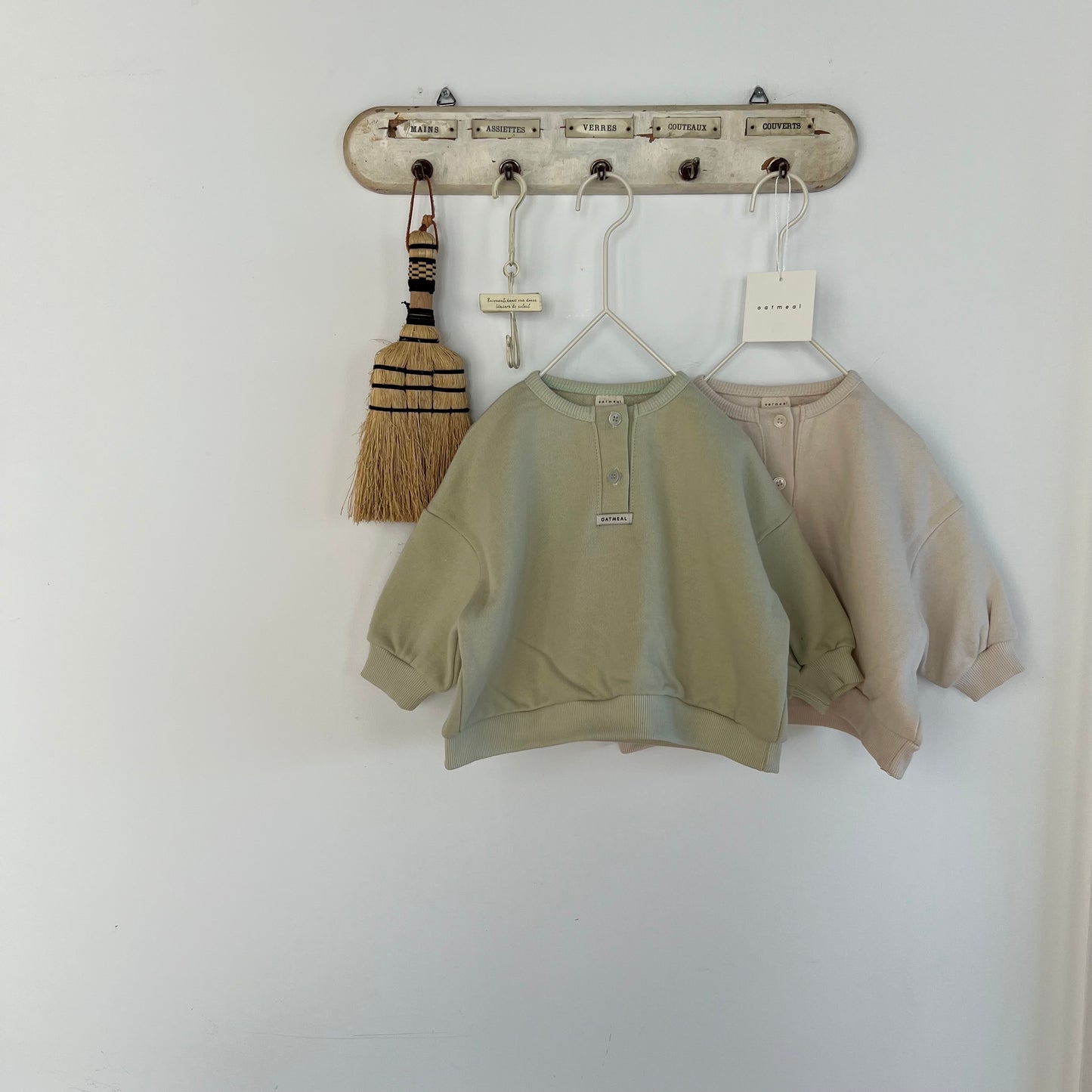 【予約商品】bebe-kaiman to man [Oatmeal] (26SS)【2026年3月中旬以降順次発送】