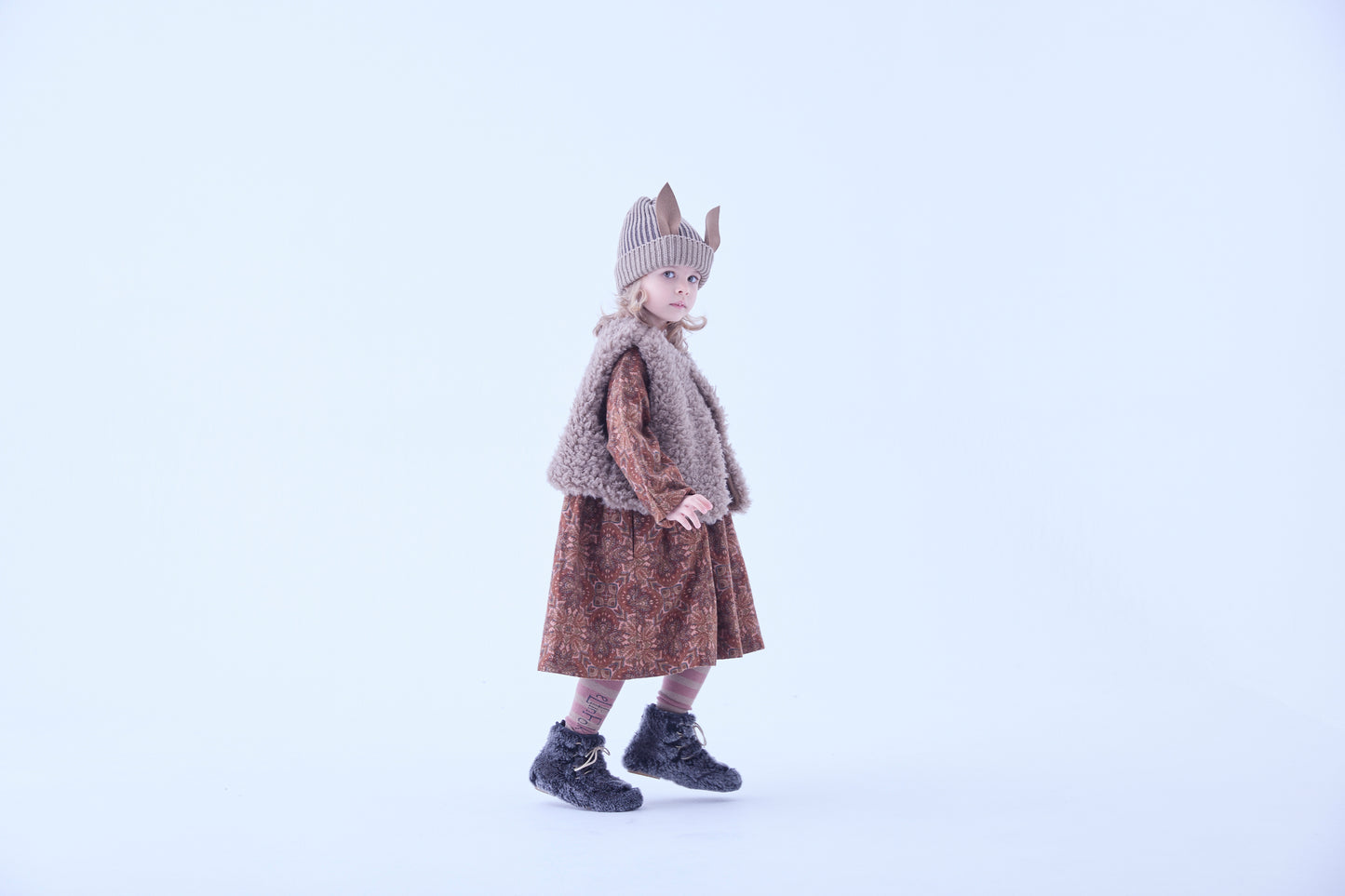 Beast Beanie Ⅱ by CA4LA - Beige [eLfinFolk / エルフィンフォルク] (25AW•Drop2) 【2025年9月中旬以降発送予定】