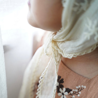 flowers kerchief