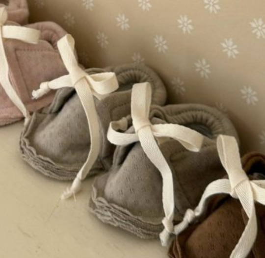 【予約商品】Noah Newborn Shoes [monbebe] (26SS)【2026年3月中旬以降順次発送】