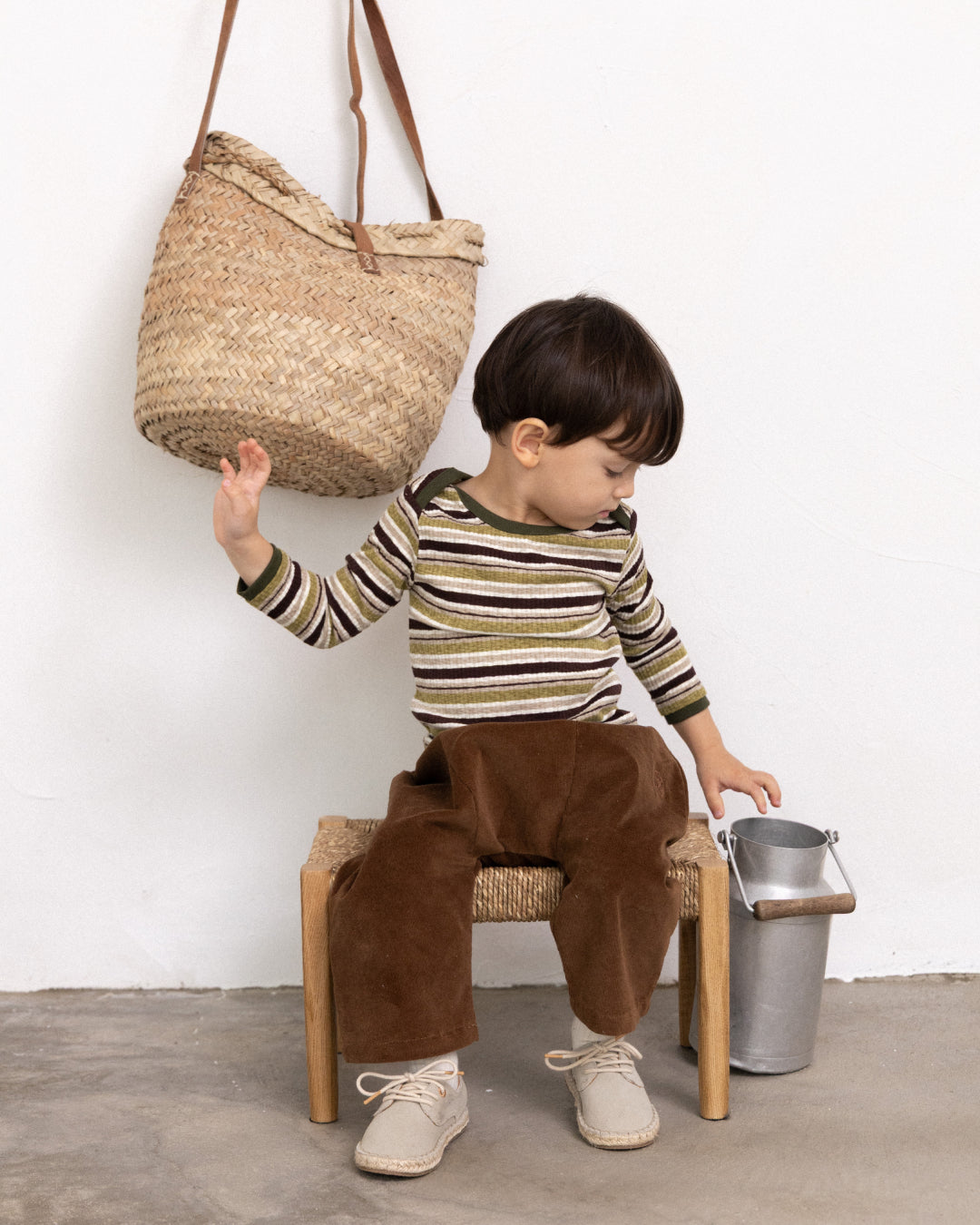 Forest ST Lip Neck T-Shirt - Khaki  [Doucement] (25AW)【2025年10月下旬以降お届け予定】