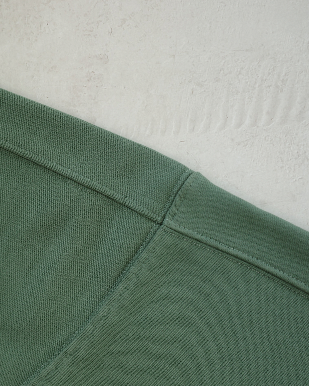 Organic French terry top - Grass Green [EARTH THE ARCHIVE] (26AW)