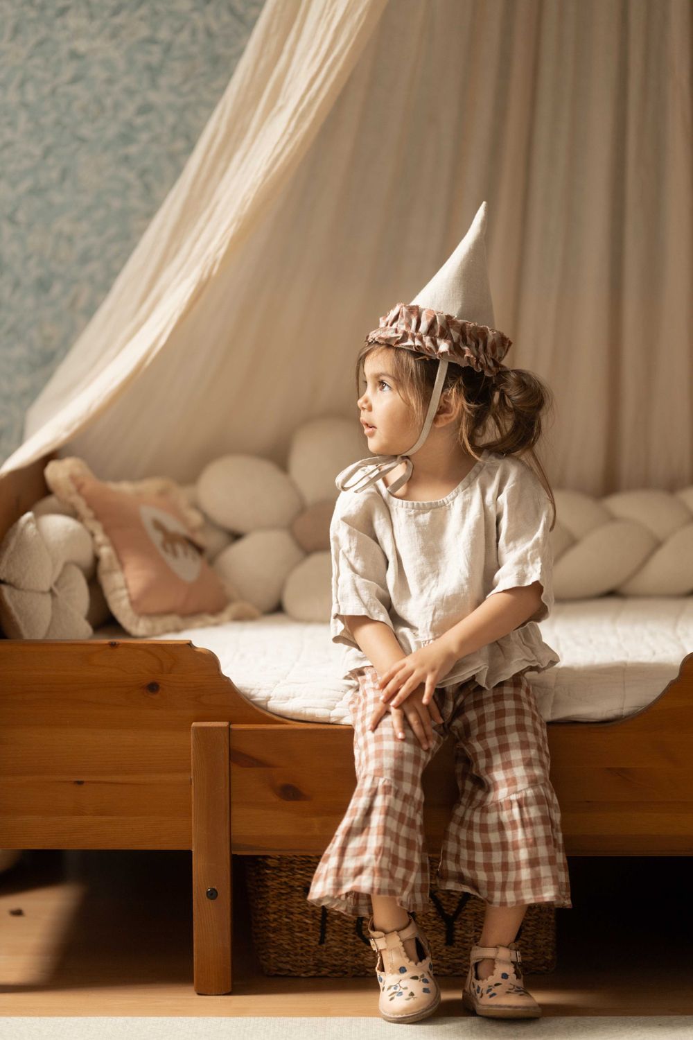 【オーダー会】'GIGGLE' FESTIVE CONE HAT [SHOMKA] 【2026年4月中旬以降順次発送】