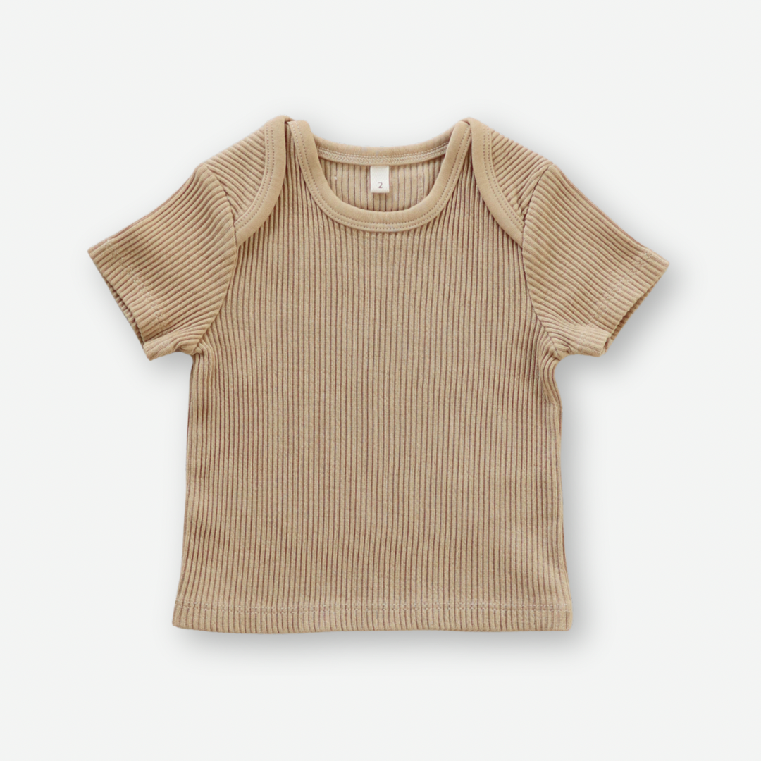 【26年11月オーダー会】 Ribbed Shorts Sleeve [EARTH THE ARCHIVE] (全2色) 【2026年3月上旬以降お届け予定】