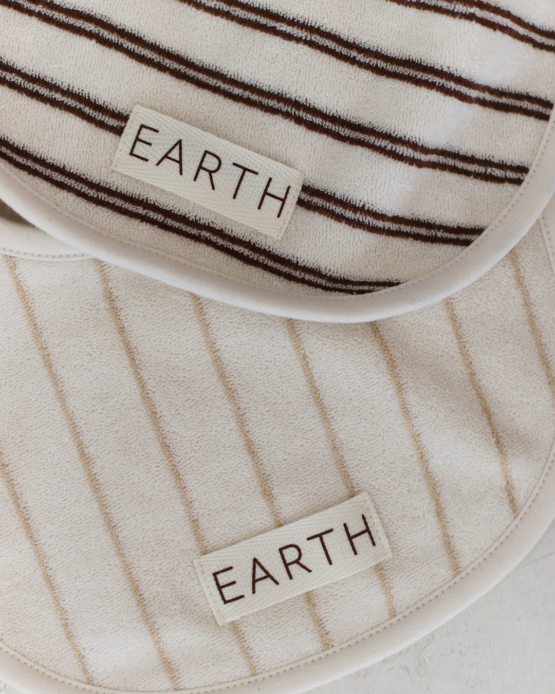 Organic Bib - Brown Stripe [EARTH THE ARCHIVE] (26AW)