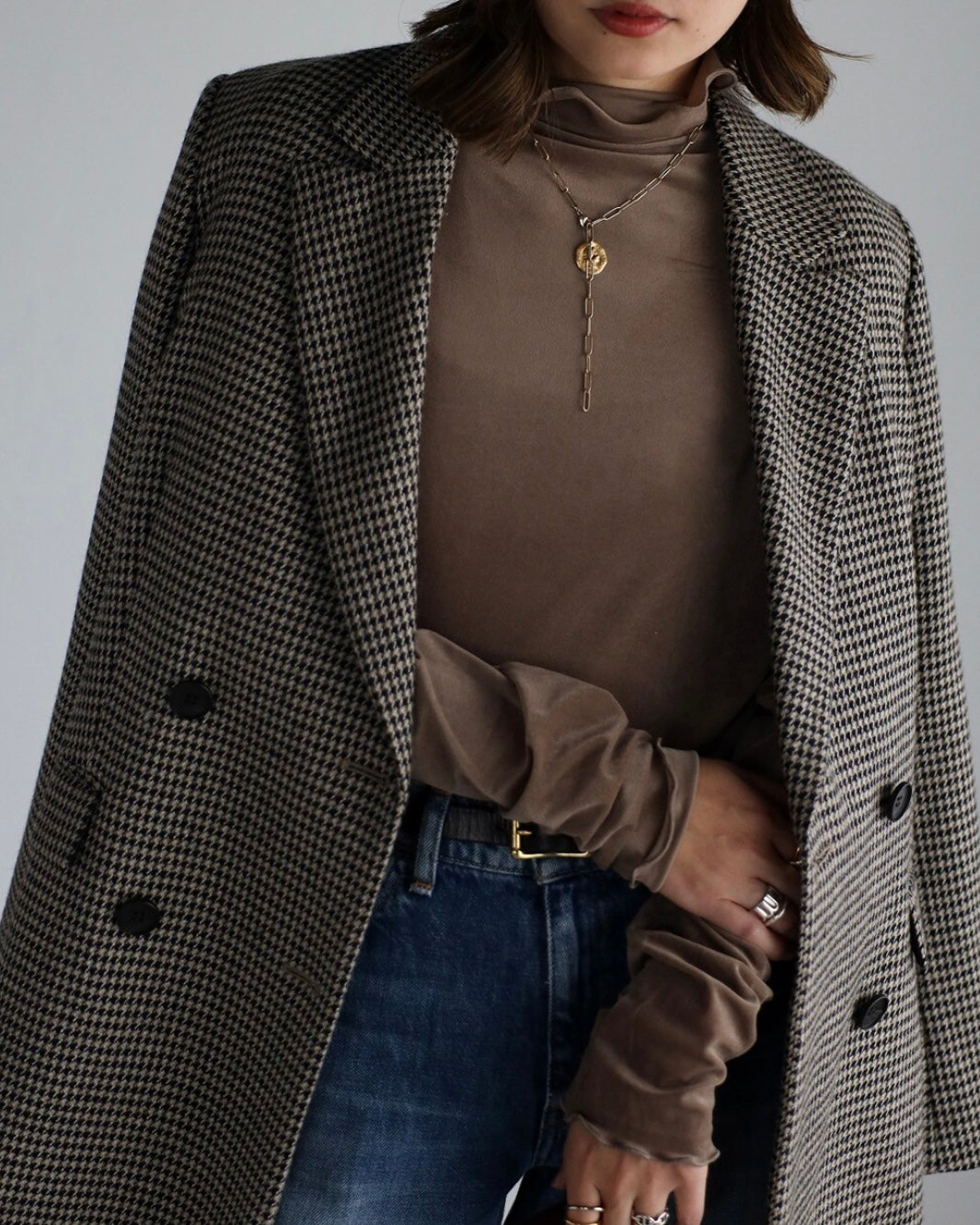 Velour Mellow Turtle Pullover - Mocha