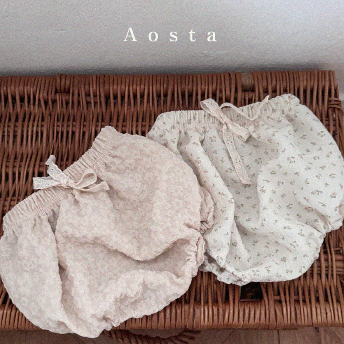 [aosta] Olivia bloomer (green leaf beige flower) - SS24