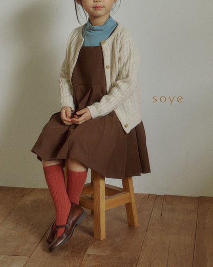 [soye] cashmere cable cardigan / beige