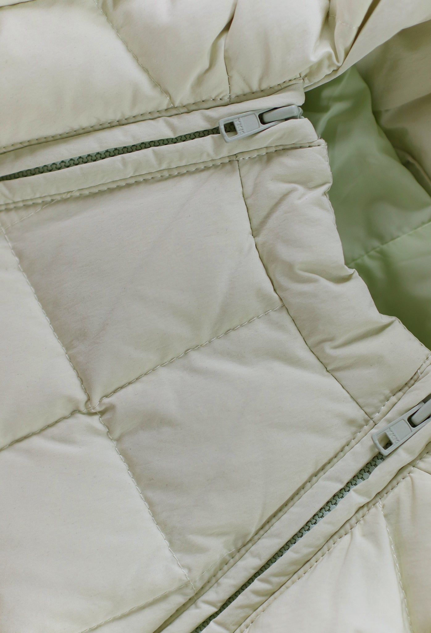Lightweight padded jumpsuit - Light Olive [EARTH THE ARCHIVE] (26AW)