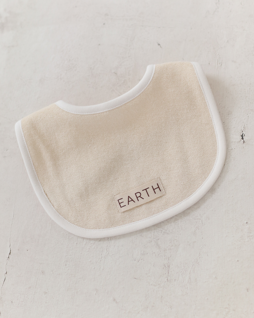 Organic Bib - Ecru Cream [EARTH THE ARCHIVE] (26AW)