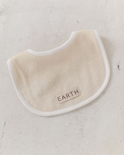 Organic Bib - Ecru Cream [EARTH THE ARCHIVE] (26AW)