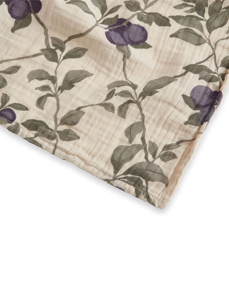 Muslin Swaddle Blanket - PLUM [garbo&friends]