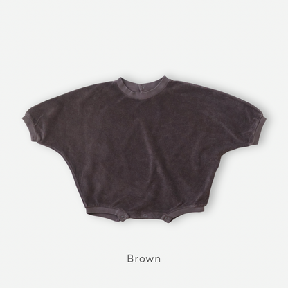 【26年11月オーダー会】 Baby Sweatsuit [EARTH THE ARCHIVE] (全5色) 【2026年3月上旬以降お届け予定】