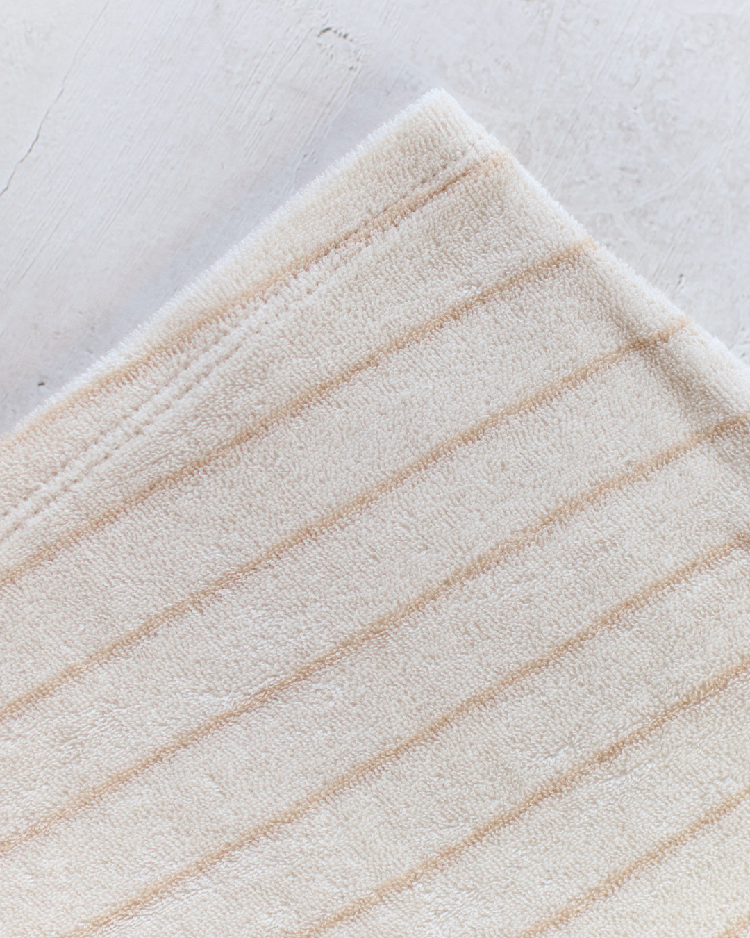 Hoodie cape - Beige Stripe [EARTH THE ARCHIVE] (26AW)