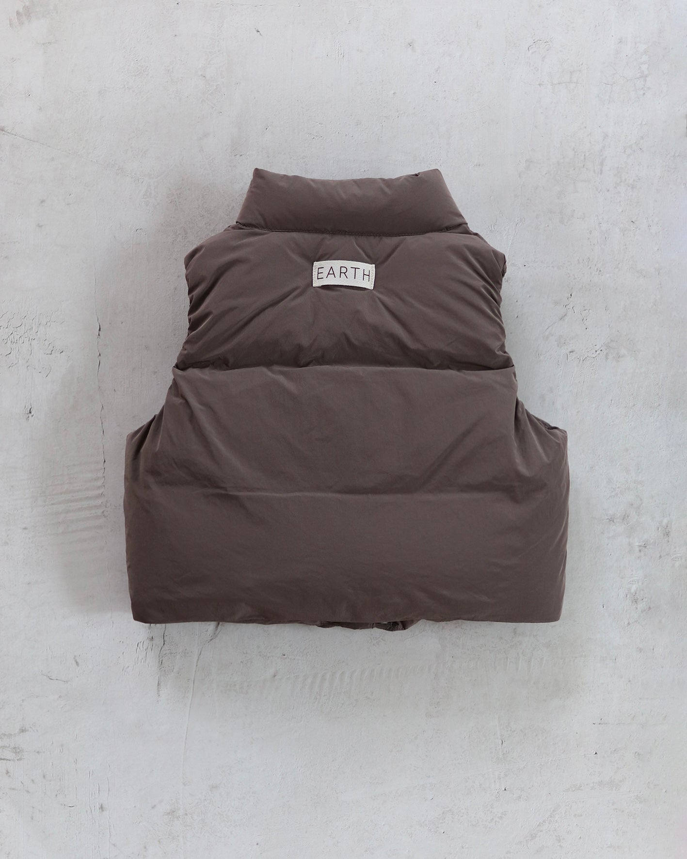 Padded vest - Brown [EARTH THE ARCHIVE] (26AW)