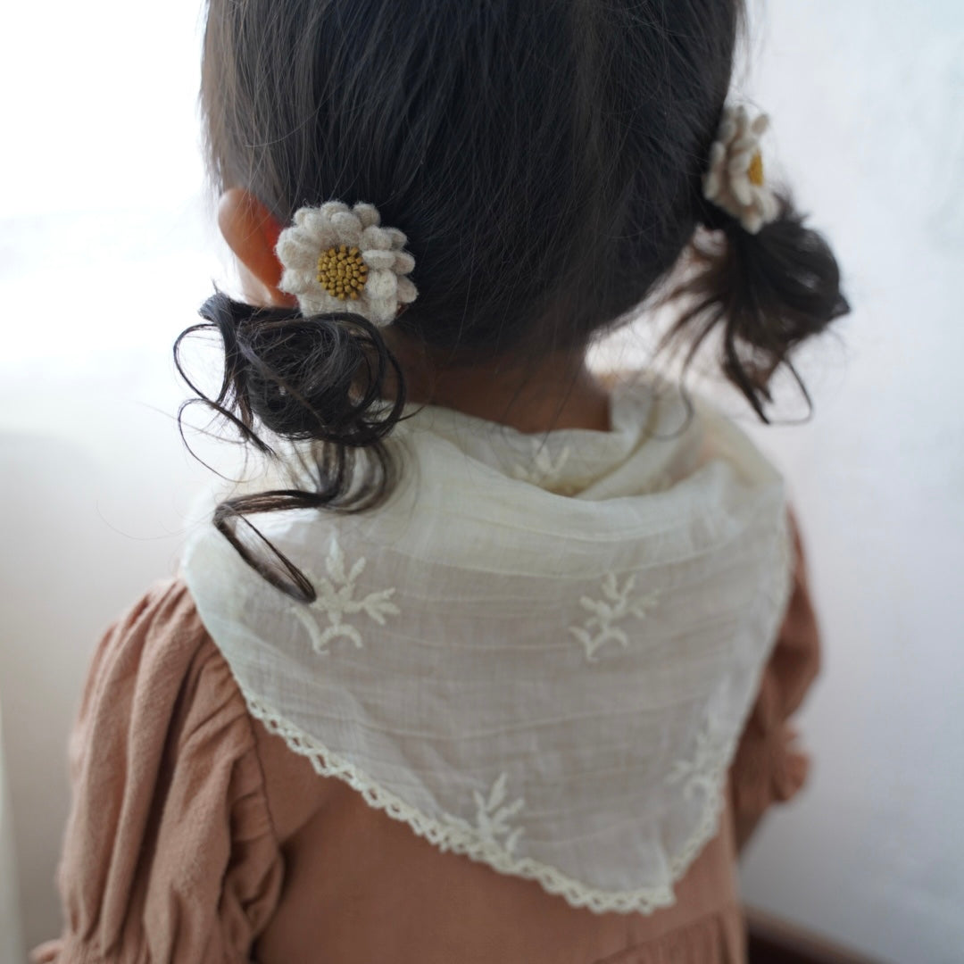 flowers kerchief