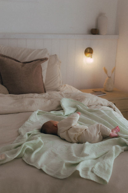 Hand Tie Swaddle - Green Tie Dye [EARTH THE ARCHIVE]