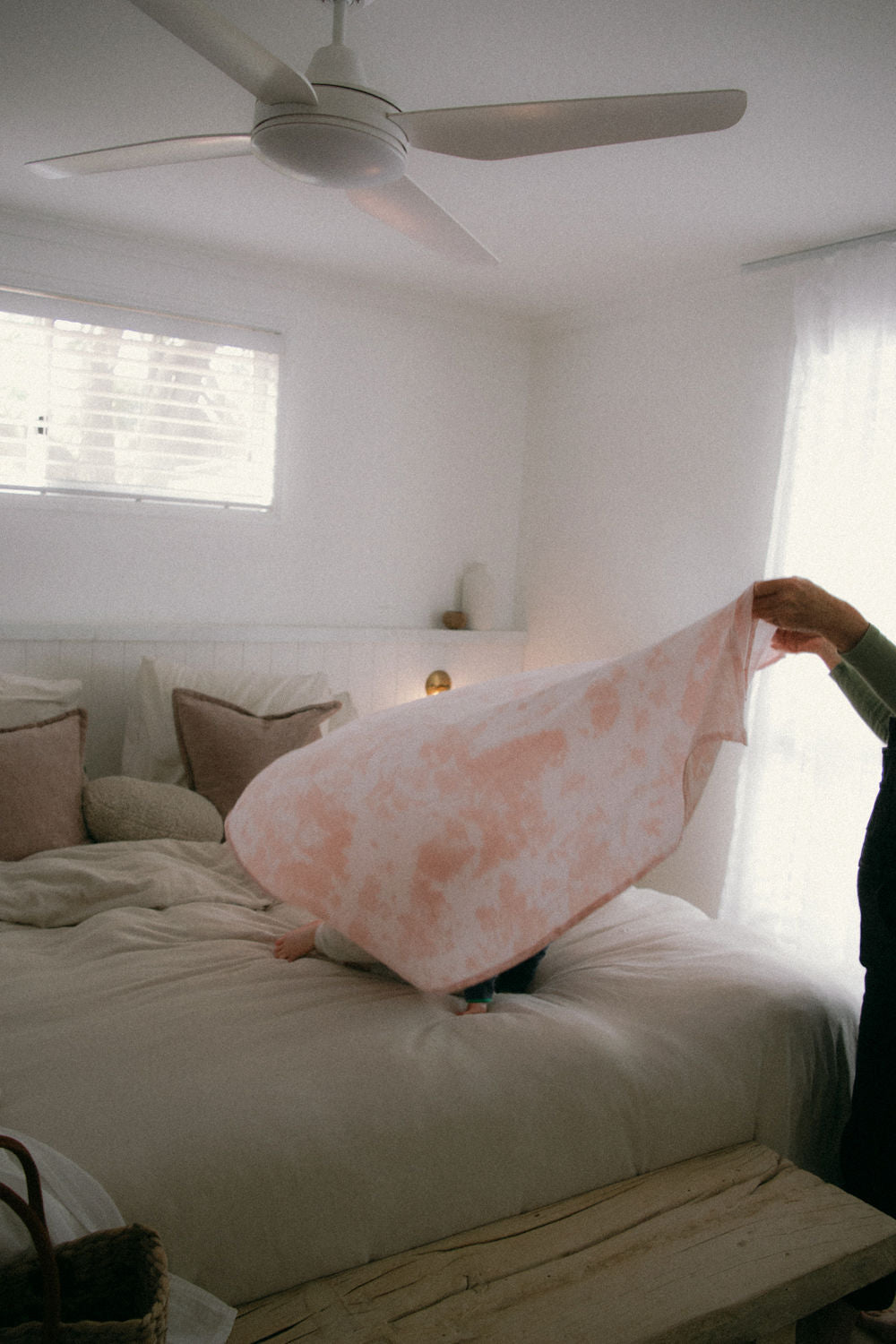 Hand Tie Swaddle - Pink Tie Dye [EARTH THE ARCHIVE]