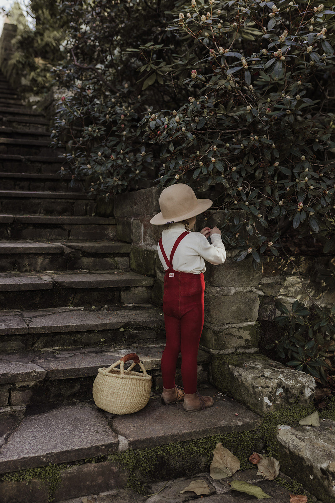 Retro Ribbed Footed Tights - Maple Leaf [SILLY Silas]