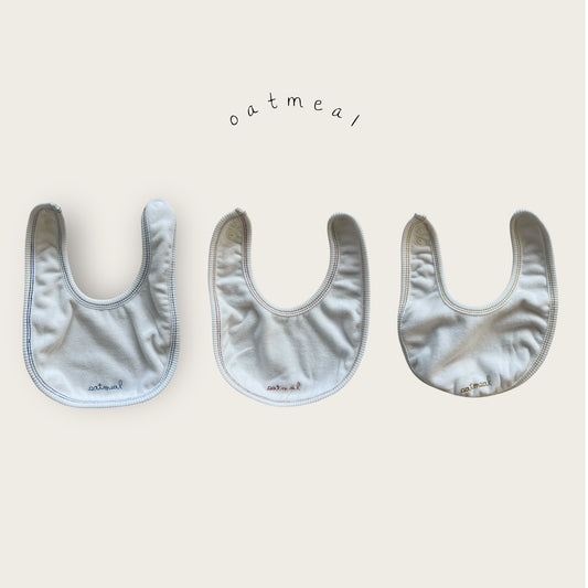 【予約商品】bebe-stitch bib [Oatmeal] (26SS)【2026年3月中旬以降順次発送】
