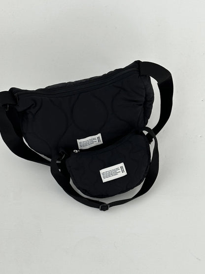 【オーダー会】Couple Cross Bag - Black Beige [wouldU]【2025年11月下旬以降順次お届け予定】