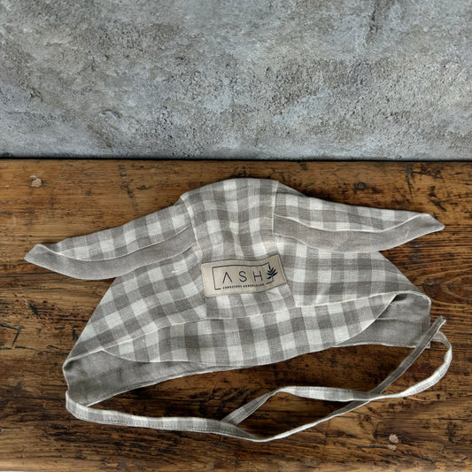[ASH generation] rabbit bonnet (straight) / white gingham