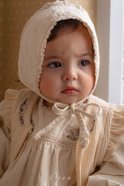 【予約商品】Emma embroidered vest [Oren] (26SS)【2026年3月中旬以降順次発送】