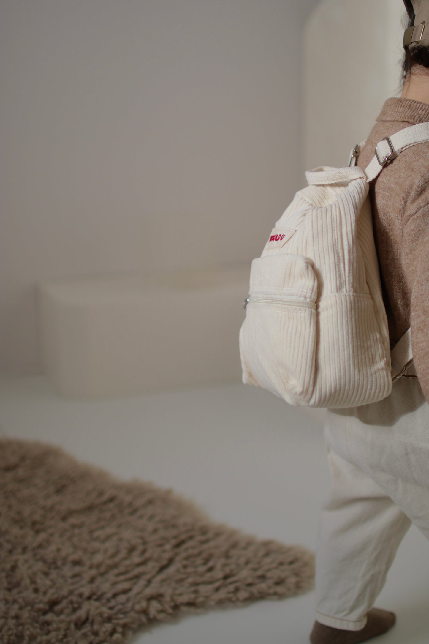 【オーダー会】Wouldu Corduroy Back Pack - Cream [wouldU]【2025年11月下旬以降順次お届け予定】