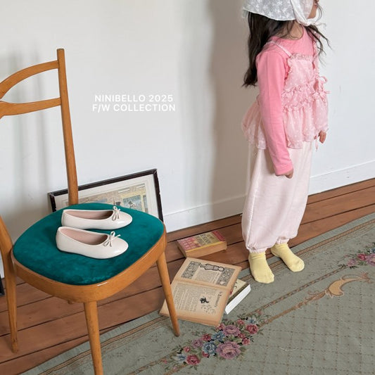 【予約販売】Milk Lace Jogger Pants [NINIBELLO] (26SS)【2026年2月下旬以降順次発送】