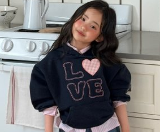 【予約販売】Love Hoodie [NINIBELLO] (26SS)【2026年2月下旬以降順次発送】