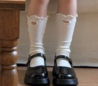 【予約販売】eyelet socks [NINIBELLO] (26SS)【2026年2月下旬以降順次発送】