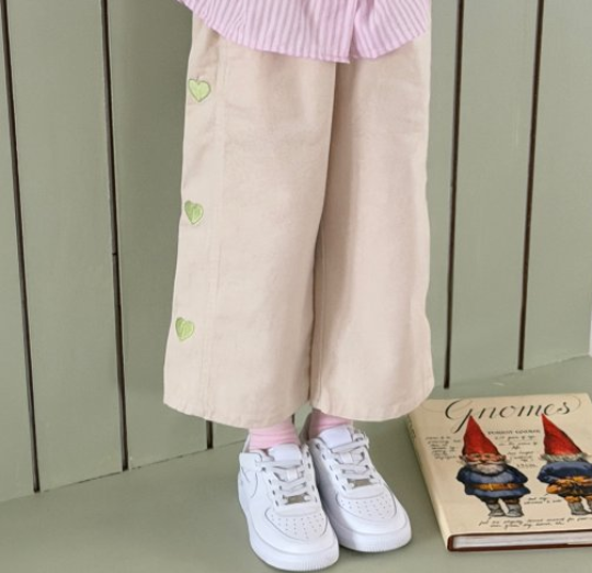 【予約販売】Heart-embroidered pants [NINIBELLO] (26SS)【2026年2月下旬以降順次発送】