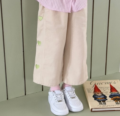【予約販売】Heart-embroidered pants [NINIBELLO] (26SS)【2026年2月下旬以降順次発送】