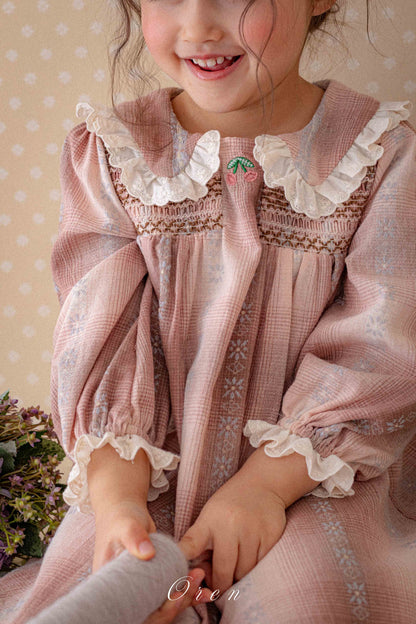 【予約商品】Cherry Smoking One Piece [Oren] (26SS)【2026年3月中旬以降順次発送】