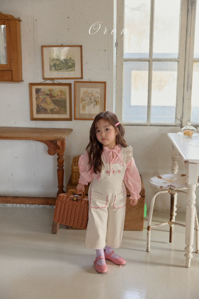 【予約商品】Nua embroidery blouse [Oren] (26SS)【2026年3月中旬以降順次発送】