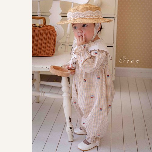 【予約商品】bebe-cherry scallop suit [Oren] (26SS)【2026年3月中旬以降順次発送】