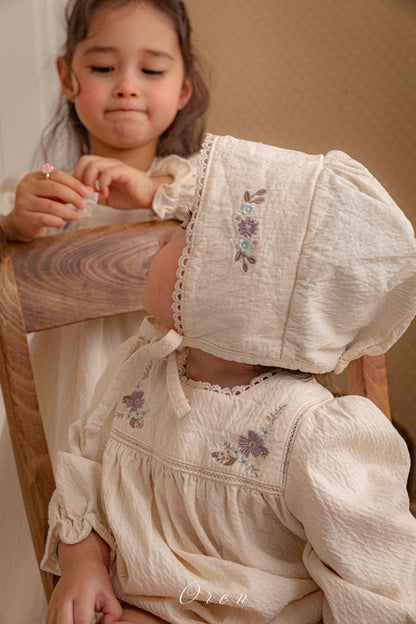 【予約商品】bebe-Emma Bonnet [Oren] (26SS)【2026年3月中旬以降順次発送】