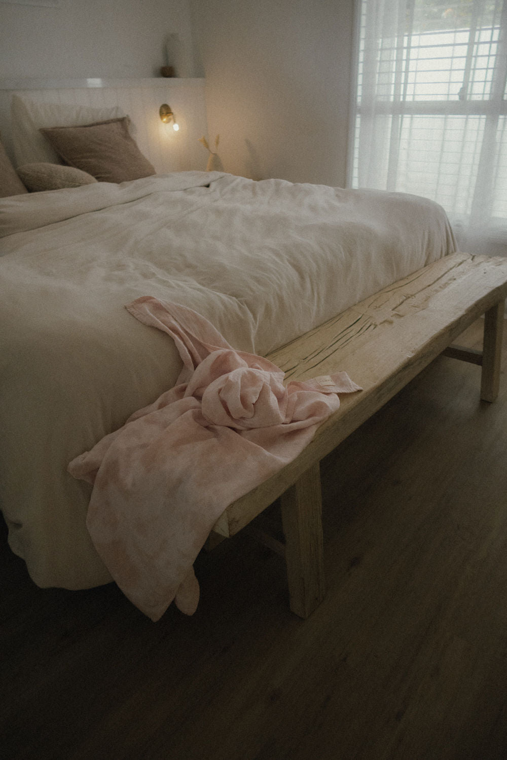 Hand Tie Swaddle - Pink Tie Dye [EARTH THE ARCHIVE]